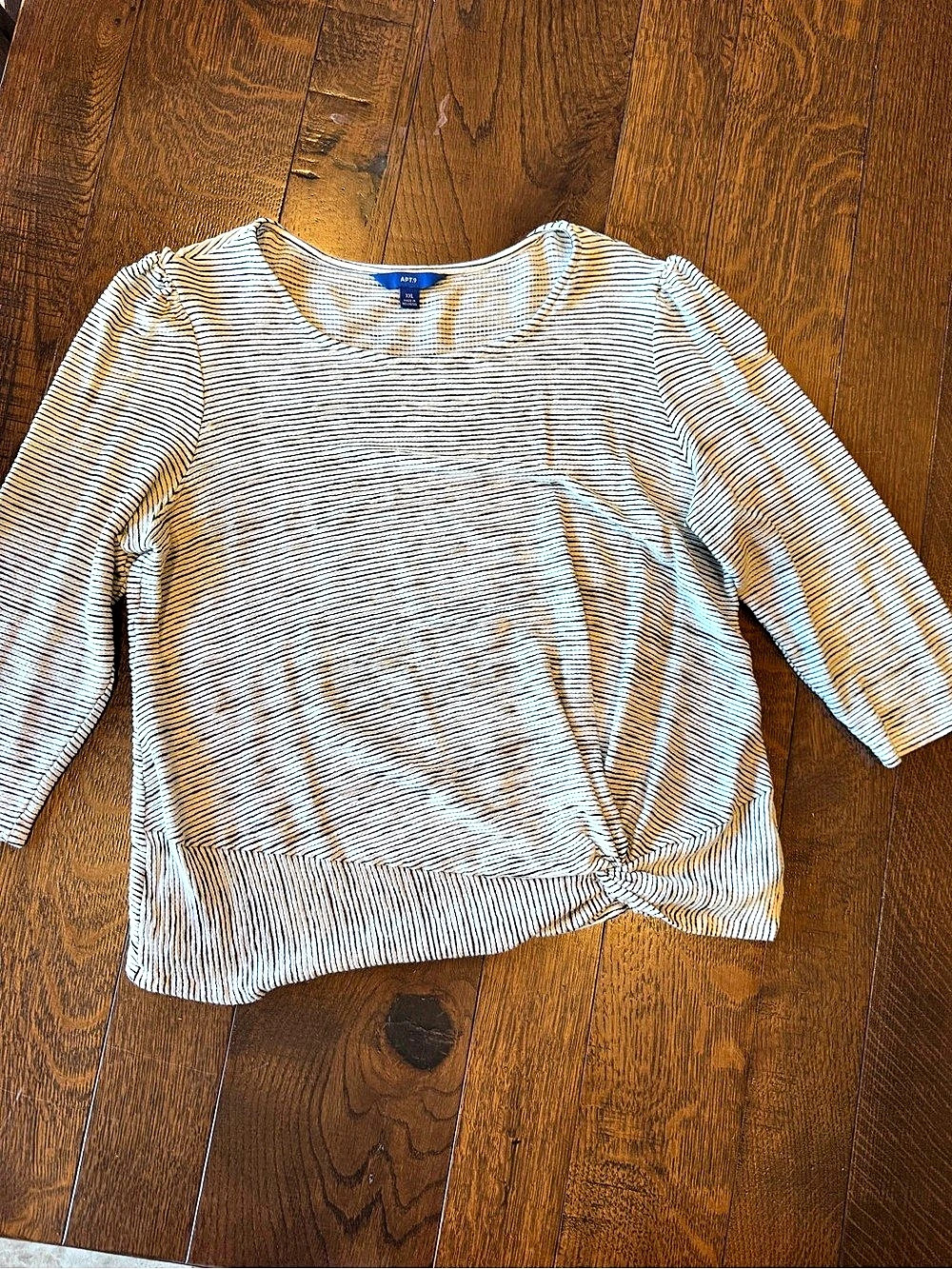 APT. 9 Striped Knot Front Top Size XXL Like New
